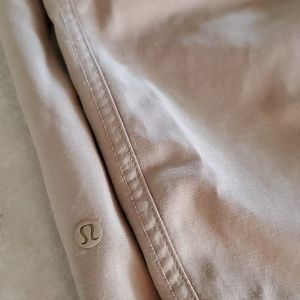 mens lululemon tan shorts size 36